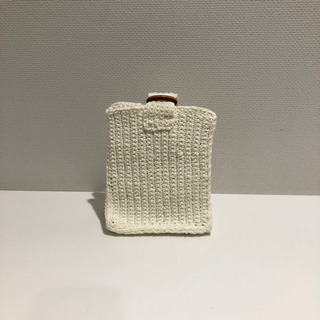 ハンドバッグ　アイボリー