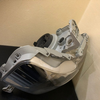 ホンダ NBOX  純正右ヘッドライトの画像