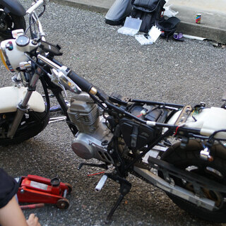 バイク/スクーターの整備、カスタムが好きな人、やってみたい人