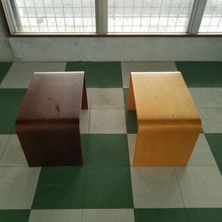 コの字　イスの画像