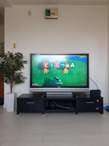 AQUOS 42型 TV (テレビボードつき）