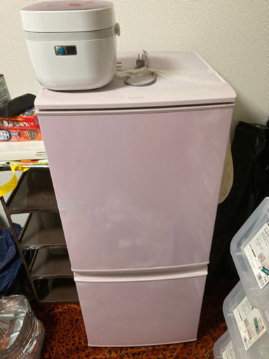 シャープ冷蔵庫137L 炊飯器3合炊き　2012年製
