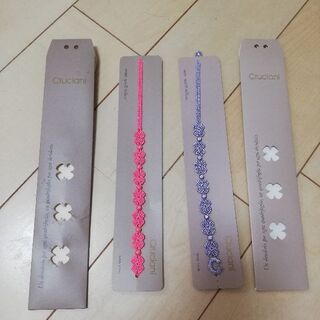 Cruciani ピンクブレスレットの画像