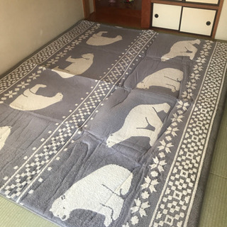 ★【お取引決定】ラグマット  白くま柄　ニトリ　200×240cm