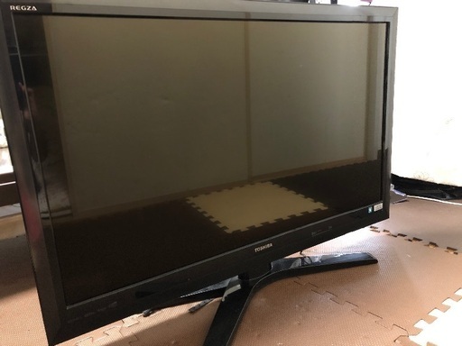 2010年製　東芝REGZA 液晶テレビ