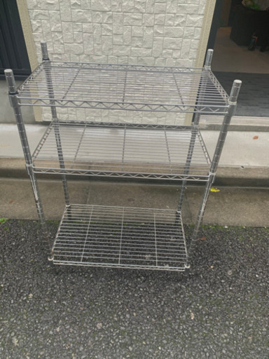 三段ラック