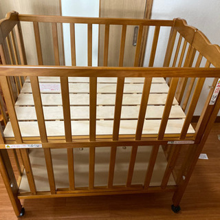 大和屋パタン折りたたみミニベビーベッド