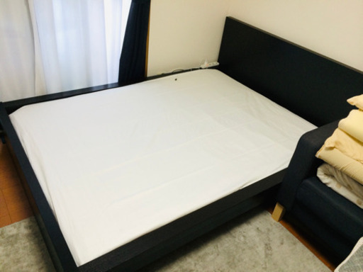★値下げしました！　ダブルベッド　売ります！