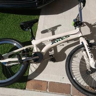 bmx 本体 ares ashura flat 20inchの画像