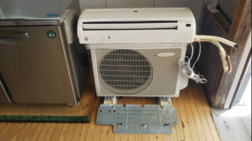 【リサイクルサービス八光　田上店　安心の3か月保証　旧鹿児島市内配達・設置無料】コロナ 【エアコン】冷房専用エアコンCORONA おもに6畳用（ホワイト） RC-2216R-W