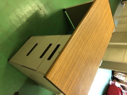 オフィスデスク