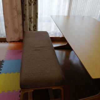 （取引中）ダイニング4セットの画像
