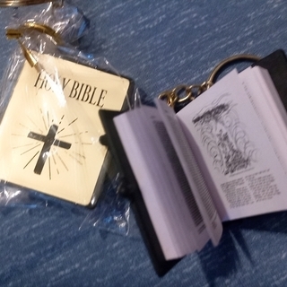 キリスト教 聖書 -未使用新品-