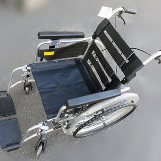 自社配送は札幌市内限定】介護 車椅子 Miki 自走型車イス 介助ブレーキ