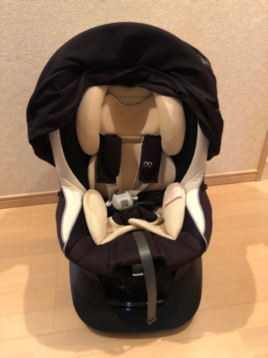 エールべべ360度回転チャイルドシート