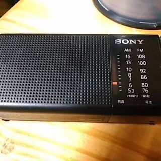 ソニー ハンディーポータブルラジオ ICF-P36