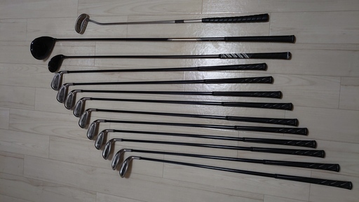 ゴルフクラブ13本セット（XXIO）