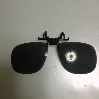 差し上げます‼️11/9まで‼️オーバーサングラス(眼鏡に簡単につける)の画像