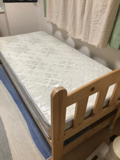 組み立て式　シングルベッド