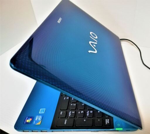 ★美品★学生・初心者にもおススメ♦色鮮やかなクリスタルブルー♦WEBカメラ搭載