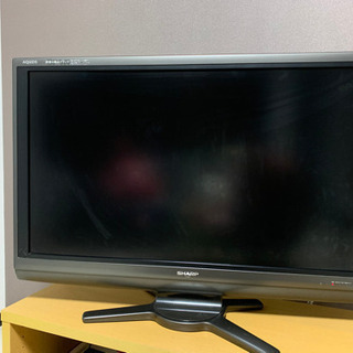 40インチ　中古液晶テレビ