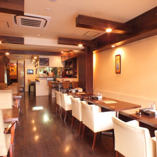 上本町・谷九、ホール•キッチンスタッフ募集！