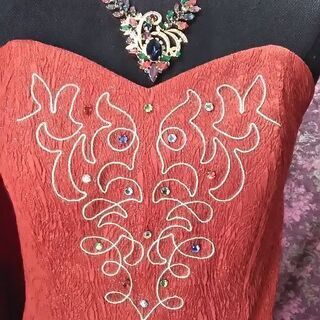 ★SALE★☆USED☆　レッドラメ・パーティードレスの画像