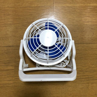 新品未使用　卓上　usb 扇風機  小型　コンパクト デスク ミニの画像