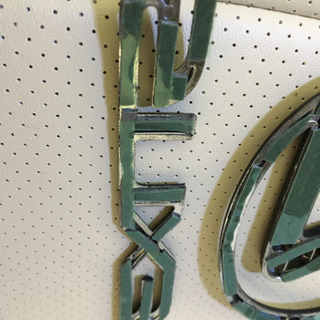 レクサス　エンブレムの画像