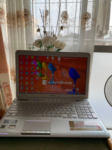 ノートパソコン TosHlBA