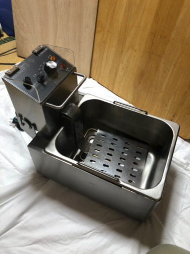 一層式卓上電気フライヤー
