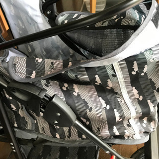 取り置き中　ミッキー柄ペット用カート  の画像