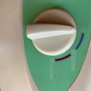 足元やトイレに。小型ファンヒーターの画像