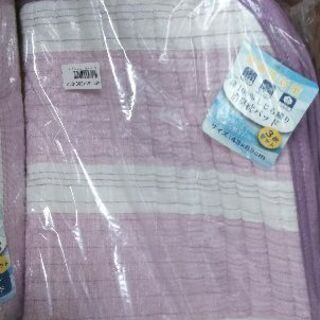 未使用  涼感  泉しじら織肌掛け布団&消臭敷パット 同色枕カバー付 シングル ピンク の画像