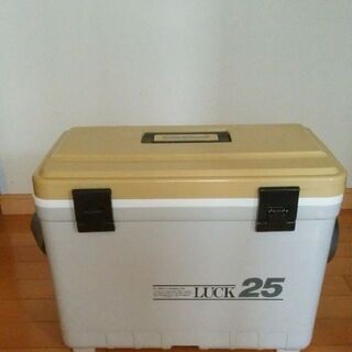 クーラーボックス　25L