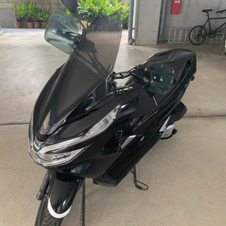【極美品】ホンダ Honda PCX JF81 ブラック 316...