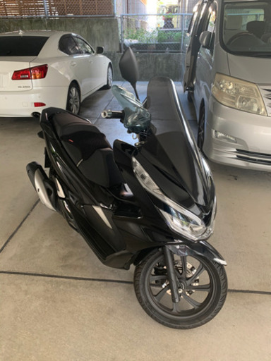【極美品】ホンダ Honda PCX JF81 ブラック 3163km 修復歴なし おまけ有
