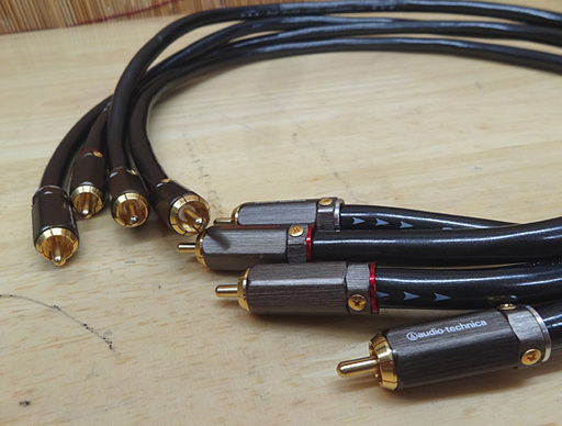 オーディオテクニカ REXAT RCAケーブル AT7726 0.7m 2ペア 4本セット 車載用 3ウェイハイブリッドラインケーブル 70cm 札幌市 豊平区 平岸