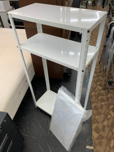 【成約御礼】スチールラック/ホワイト/4段/収納棚/組立式[未使用品]¥2,200