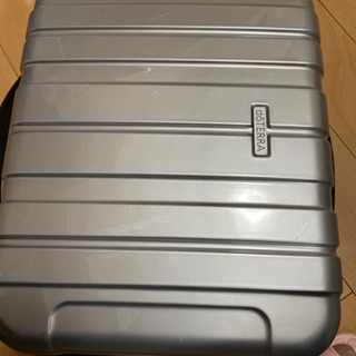 ドテラのたっぷり入るスーツケース☆の画像