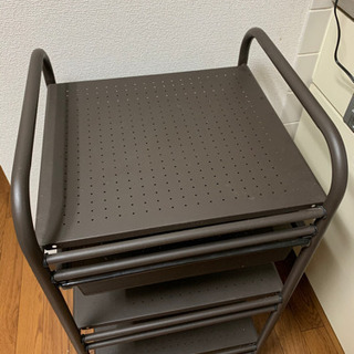 【8月17日までに引き取れる方無料】キッチンラック 3段の画像