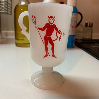 ヴィンテージ　ミルクグラス　デビルの画像
