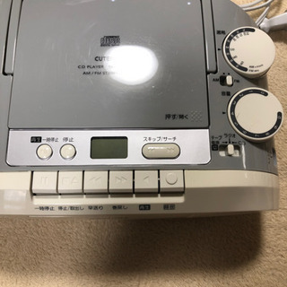 受け渡し予定者決定　ラジオカセットレコーダーの画像