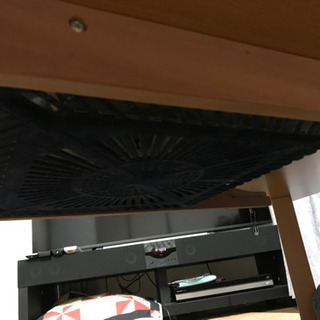 コタツ付きテーブルの画像