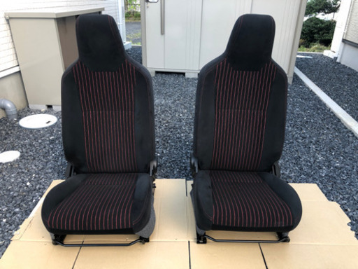 取引完了しました。HA36S アルト ターボRS純正シート 左右2脚純正シートレール付き