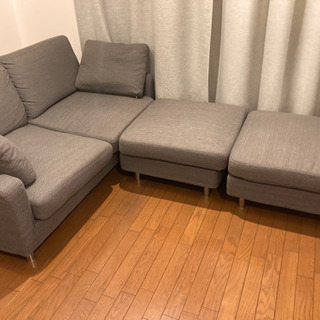 【取引中】ソファ(3人がけ・オットマン付)