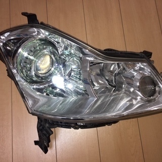 引取り限定！　日産　フーガ　ＰＹ50　ＨＩＤ（ＡＦＳ付）Ａｓｓｙ　左右ライトセット　中古品の画像