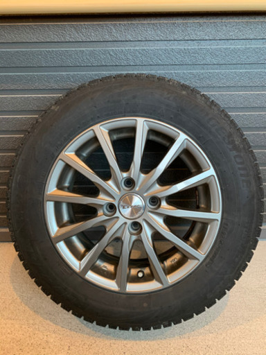 ブリジストン　スタッドレスタイヤ　ブリザックVRX2 175/65/R14 2018年製　ホイールセット