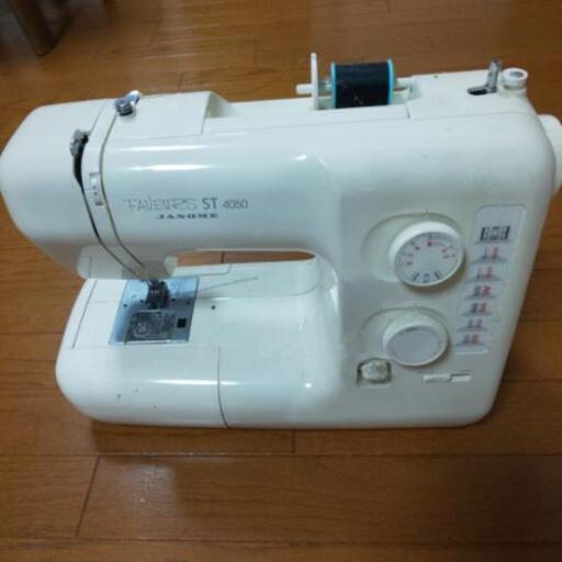 ミシン ジャノメST4050