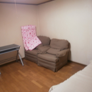 住宅の不要品差し上げます